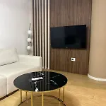 Cani تيرانا