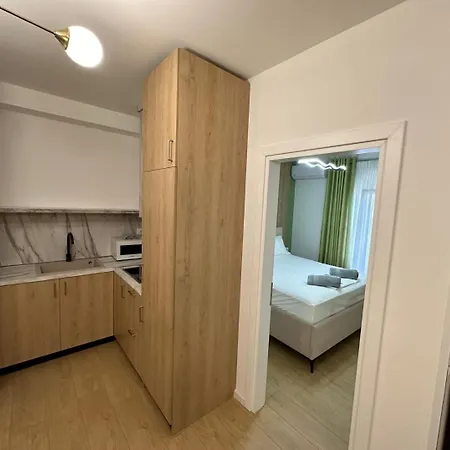 Cani Tirana